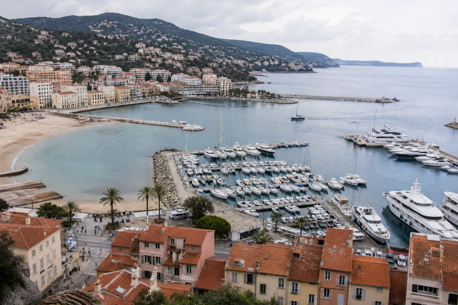 Immobilier en bord de mer : pourquoi la négociation redevient la règle