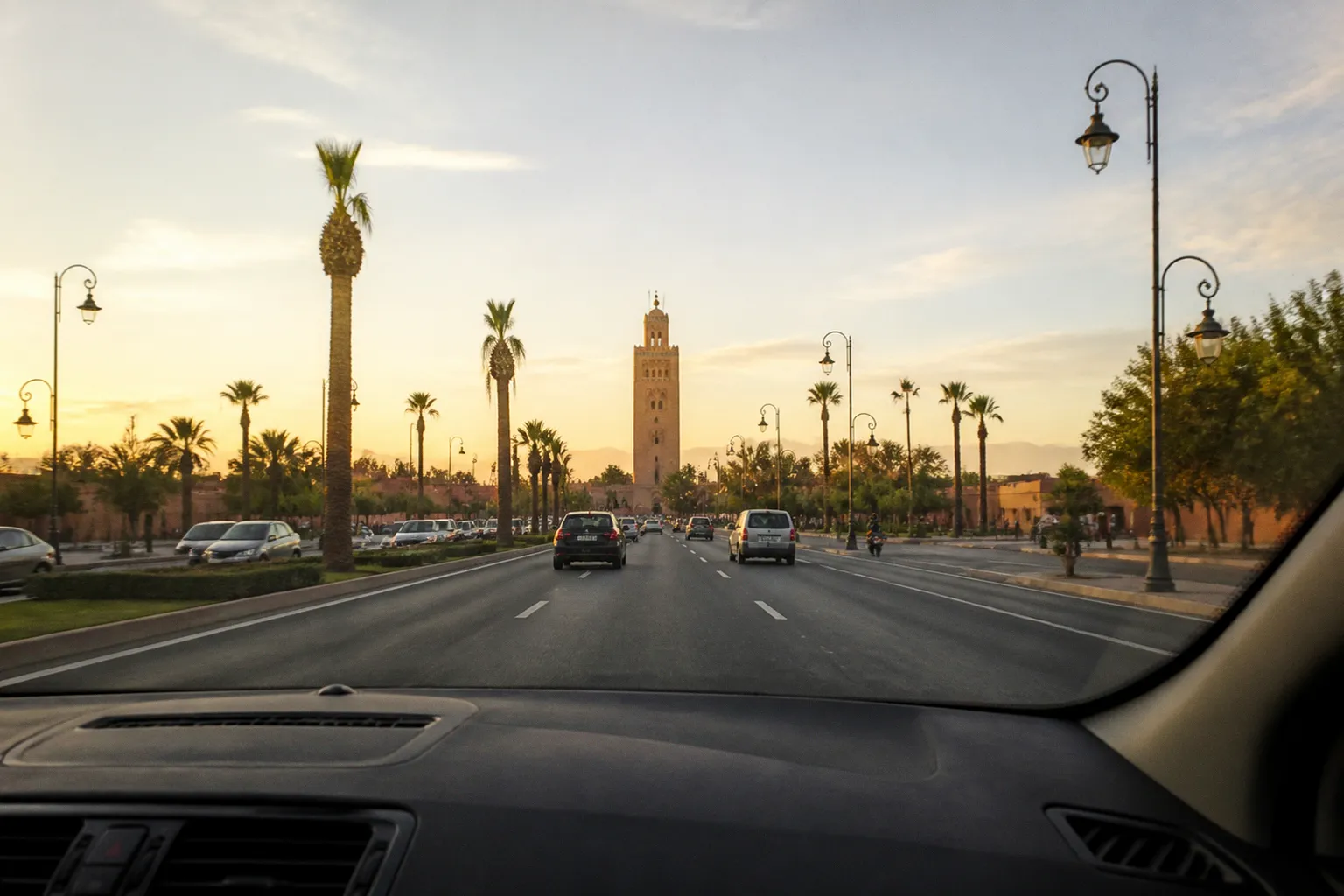 Louer une voiture à Marrakech : guide pratique et conseils