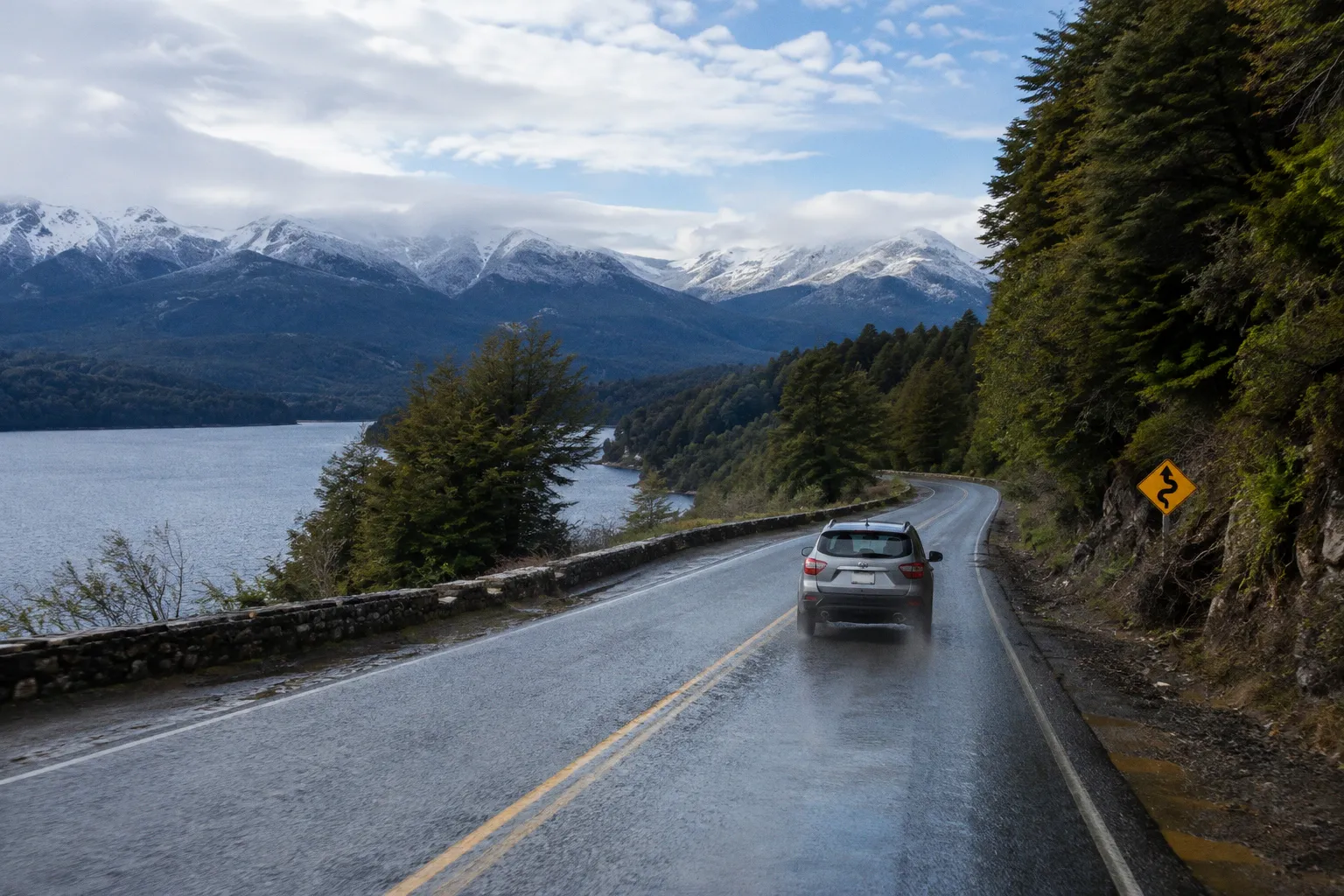 Location de voiture à San Carlos de Bariloche (Argentine) : guide pratique 2026