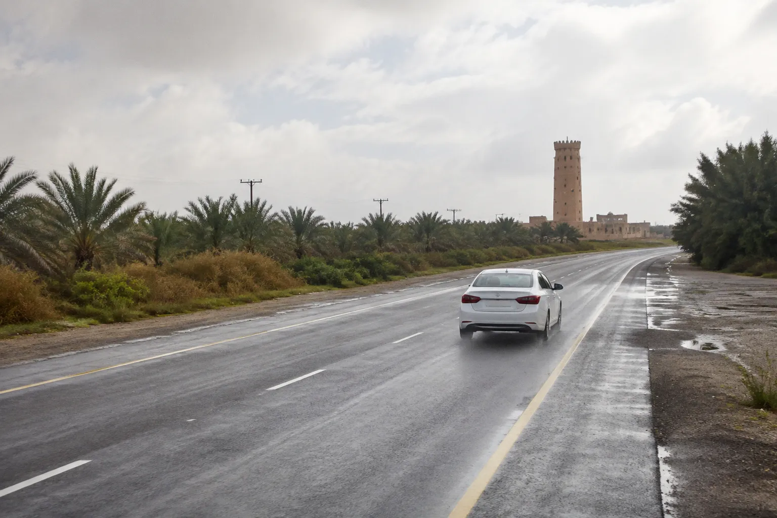 Location de voiture à Umm al-Quwain (United Arab Emirates) : guide pratique