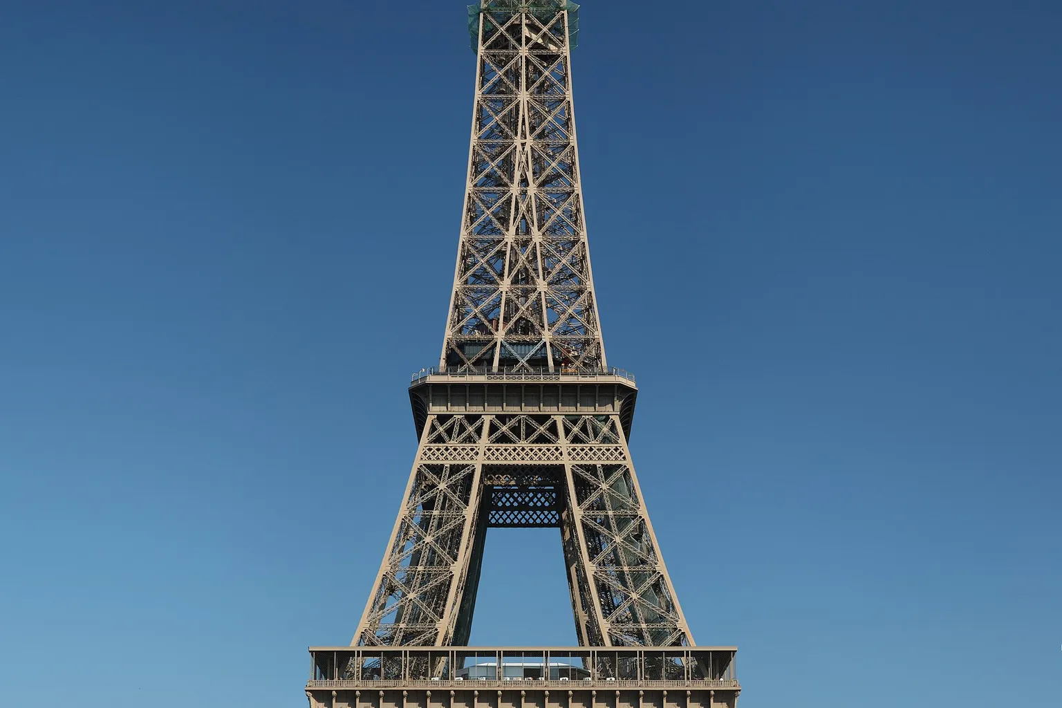 Tarifs de la Tour Eiffel : 4 étapes pour optimiser son budget
