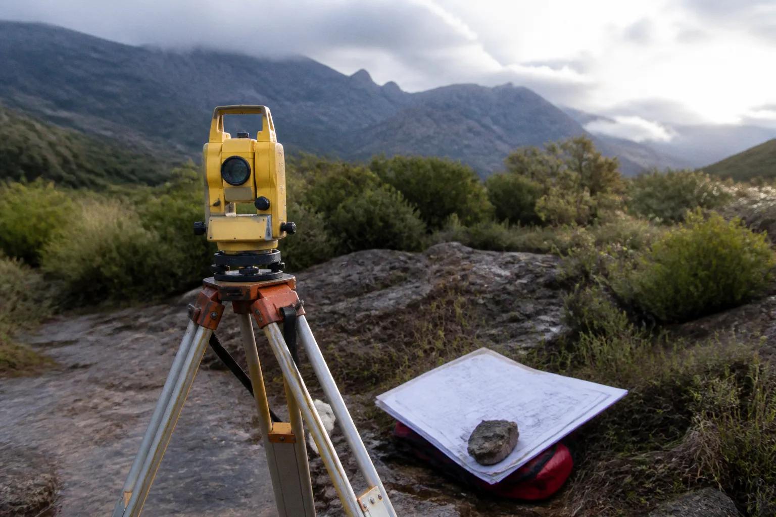 Viabilisation d'un terrain en Corse : le guide par étapes